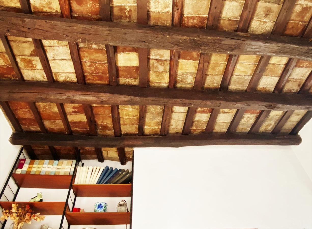 Roof Under The Skyfall Rom Exterior foto